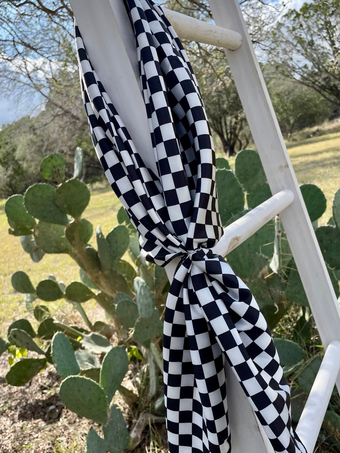 Black Checkered Wildrag