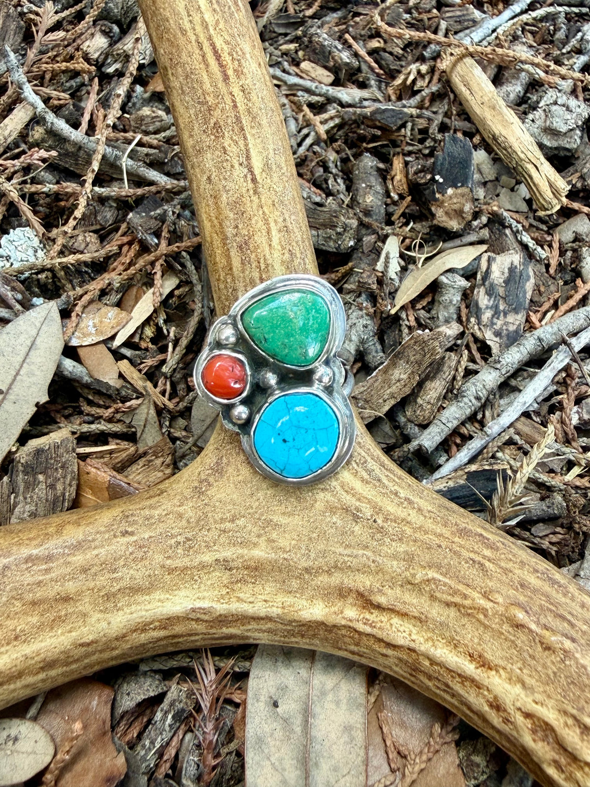 3 Stone Ring
