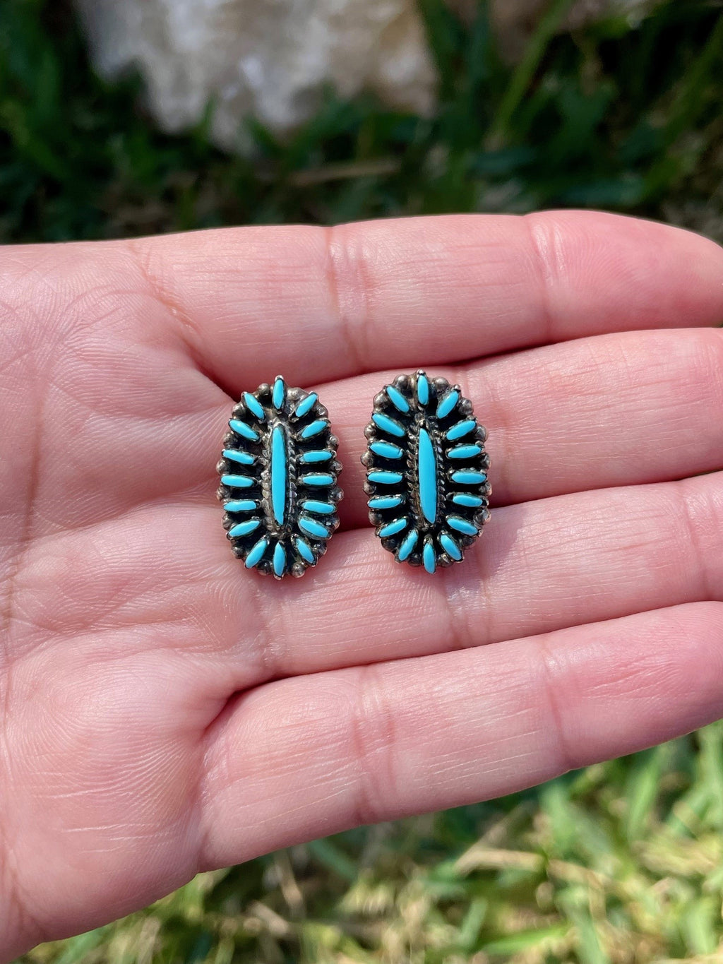 VTG Turquoise Clip Ons